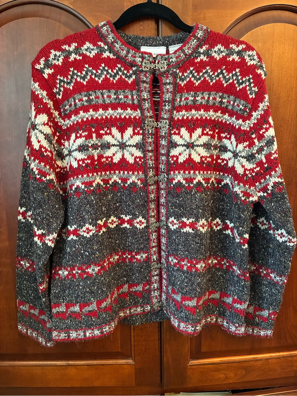 Nordic Snowflake Wool Cardigan Sweater fair isle Rustic Cottagecore metal clasps